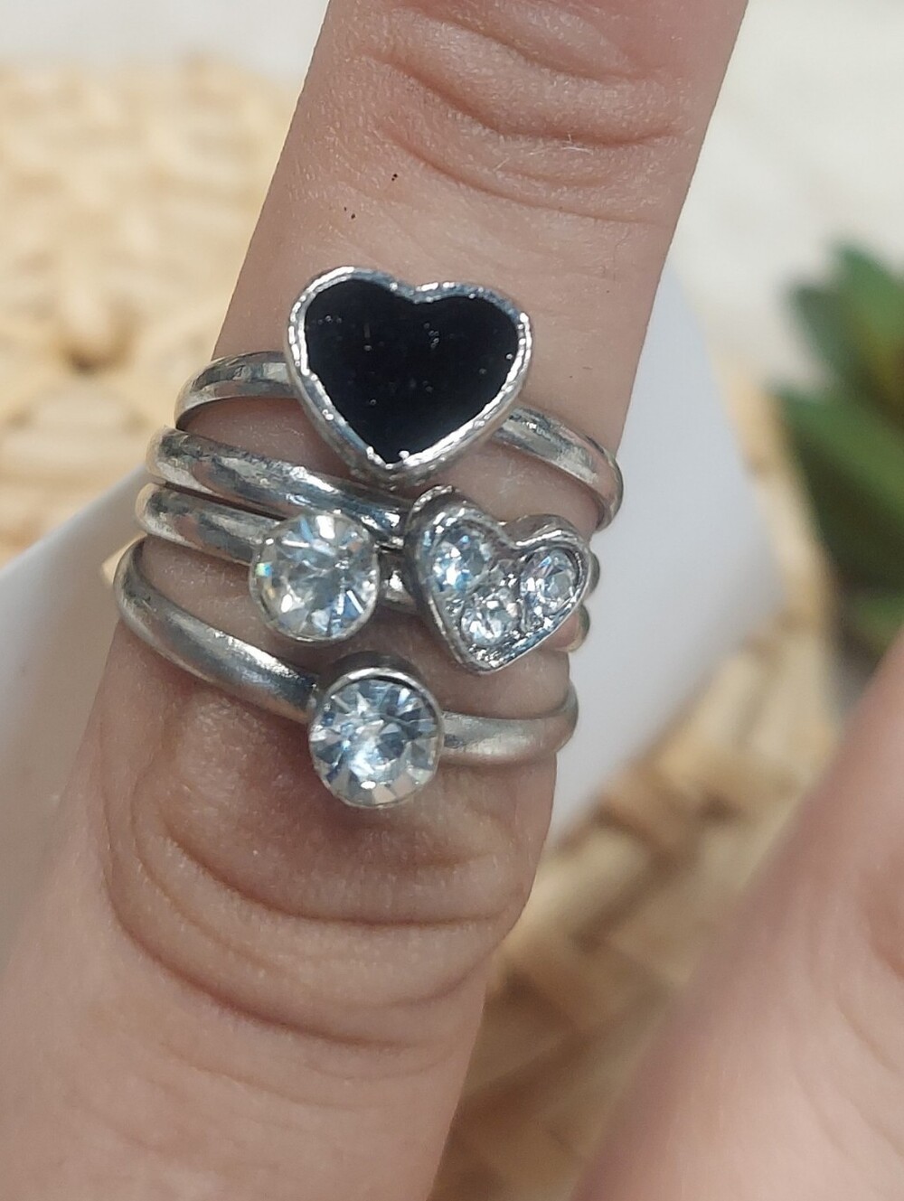 R312 Stackable Silver Black Heart & Crystal Ring Set 4 Piece Adjustable
